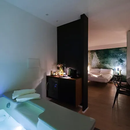 Miceli Exclusive בית הארחה 4*