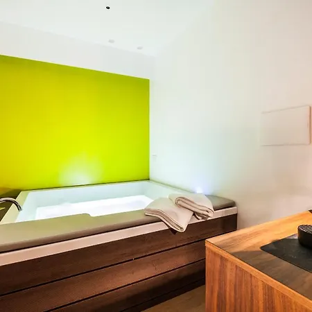 Miceli Exclusive בית הארחה 4*